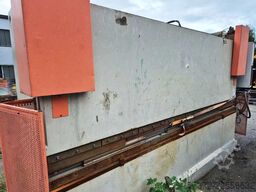Beyeler Euro III 225 x 4100