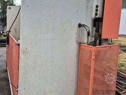 Beyeler Euro III 225 x 4100