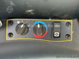 MECALAC 6MDX 4x4 Schwenklader