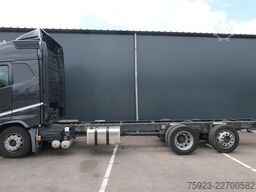 Volvo FH 420 6x2 chassis truck