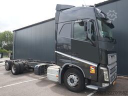Volvo FH 420 6x2 chassis truck