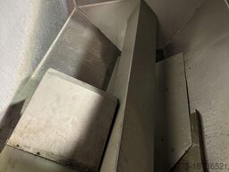 Heat and Control Accumulation Bin Feeder
