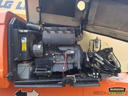 JLG 800AJ