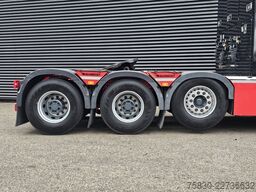 Volvo FH16.750 8x4 / 260T / RETARDER / FULL AIR