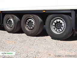 SCHMITZ CARGOBULL SKO FP 60 ThermoKing SLXi 300