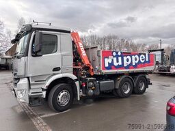 MERCEDES-BENZ Arocs 4   6x4 Dreiseitenkipper mit Ladekran