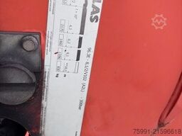 MERCEDES-BENZ Arocs 4   6x4 Dreiseitenkipper mit Ladekran