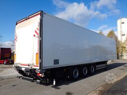 SCHMITZ CARGOBULL SKO 24/L FP 45 Multitemp/Doppelst./LBW 3to./Lift