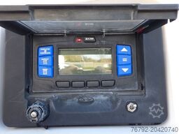 SCHMITZ CARGOBULL SKO 24/L FP 45 Multitemp/Doppelst./LBW 3to./Lift