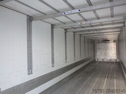 SCHMITZ CARGOBULL SKO 24/L FP 45 Multitemp/Doppelst./LBW 3to./Lift