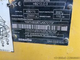 Komatsu HB215LC-3