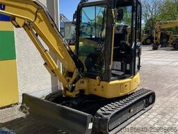 Komatsu PC38MR-5