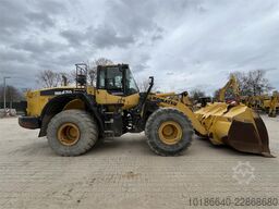 Komatsu WA470-7