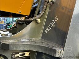 Komatsu WA500-8E0
