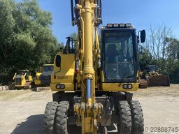 Komatsu PW160-11