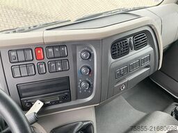 DAF LF 170 Boxtruck / Loading Lift / Manual / 331.0...