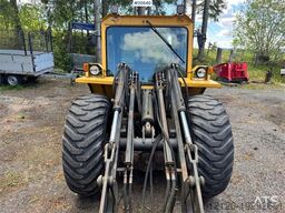 Lundberg 342 Wheel Loader w/ Bucket.