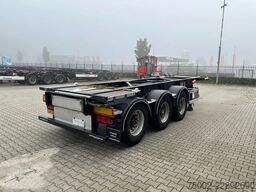 Van Hool 3B2013 20FT ADR CHASSIS / empty weight 3.300kg ...