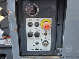 SkyJack SJ6832RT Diesel, 4x4 Drive, 11.6m Working Height,