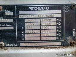 VOLVO FM 330+10 pneus/tires-intarder
