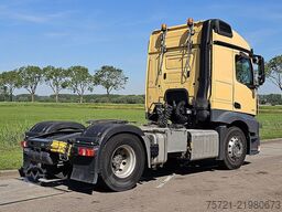 MERCEDES-BENZ ACTROS 1843