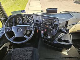 MERCEDES-BENZ ACTROS 1843