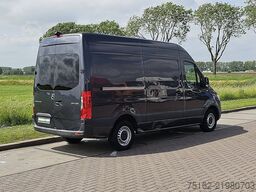 MERCEDES-BENZ SPRINTER 317 L2H2 LED Mbux10