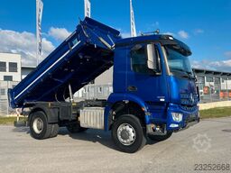 MERCEDES-BENZ Arocs 1835 AK 4x4 Kipper/NL 8 To. / 69 tkm / Top