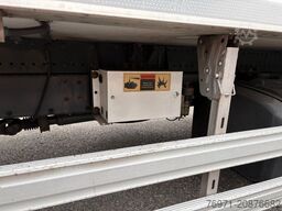 RENAULT 16t  Kühlkoffer  8m Lang