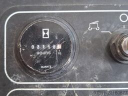 Genie S-60 HC