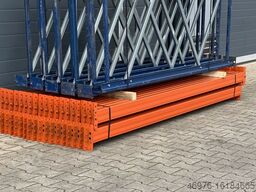 Mecalux / 25.3 lfm. / St.: 2.300x1.100mm / Tr.: 2.700 mm