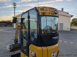 Minibagger Case CAT 301.6
