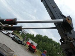MAN TG-S 26.500 6x6H Abrollkipper Hiab XR18S51