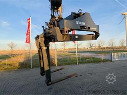 Kalmar Foldable Forks Attachment for ISO Spreaders