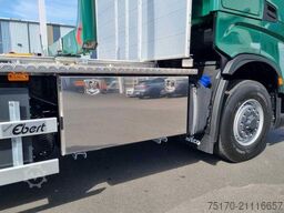 Iveco X-Way AS300X57 Z/P HR ON+ 6x4 (6x6 Hi Traction)