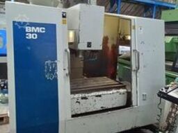Vertikalni obradni centar HURCO BMC 30 M
