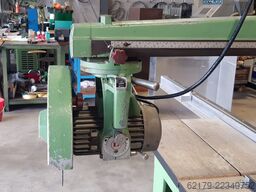 DeWalt Radialarmkreissäge 300 mm Sägeblatt / 900 mm