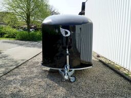 Cheval Liberte DEBON C700 ALU ROADSTER ST 376X179X201CM 2600KG