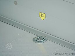 Cheval Liberte DEBON C700 ALU ROADSTER ST 376X179X201CM 2600KG