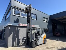 STILL RX70-40 Triplo 400 Freelift / Sideshift / Vorkversteller ContainerTruck Deutz Diesel 2014