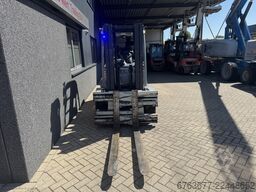 STILL RX70-40 Triplo 400 Freelift / Sideshift / Vorkversteller ContainerTruck Deutz Diesel 2014