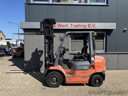 TOYOTA 62-7FDF25 Triplo 600 Freelift/ Sideshift Diesel 2004