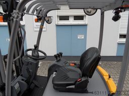 Jungheinrich EFG 115 - unter 2 Meter Bauhöhe - Freihub