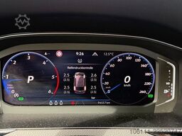 VW Passat Variant Alltrack 4Motion 2.0 TDI HeadUP