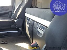 Iveco S-Way 460
