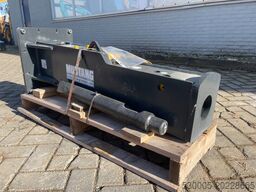 Mustang HM 702     2024   Unused