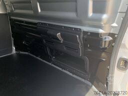 Renault KOMFORT L2H1 3,1t dCi 130 GJR+PDC+KLIMA KOMFORT L2H1 dCi 130 GJR+PDC+KLIMA