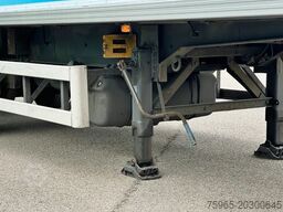 Gray & Adams and CITY TRAILER CARRIER VECTOR 185