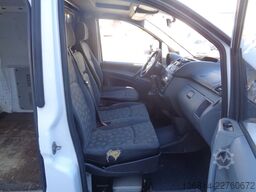 MERCEDES-BENZ Vito 111 CDI Lang 3-Sitzer AHK