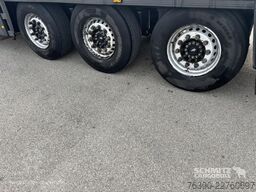 Schmitz Cargobull Semitrailer Reefer Standard divu klāju